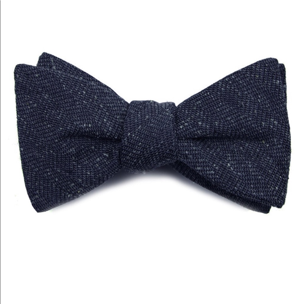 NEW 3 Navy Blue Threaded Zig Zag Bow Tie